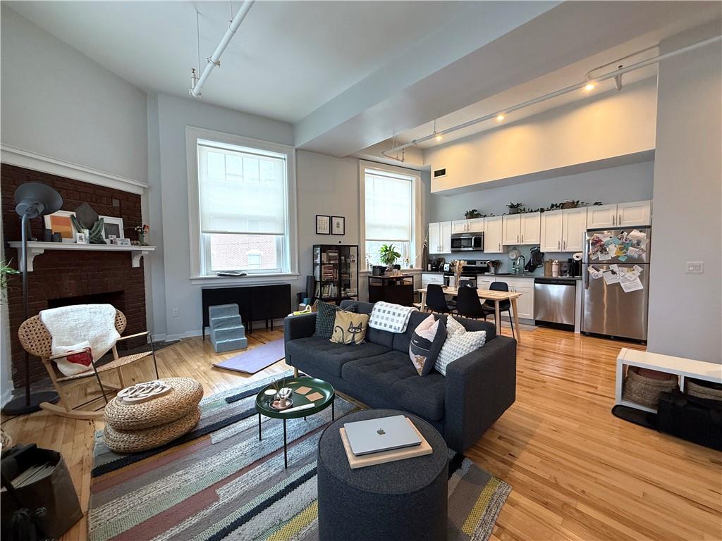 212 45th Street, Unit 2B Pittsburgh, PA 15201 - Photo 20 of 34