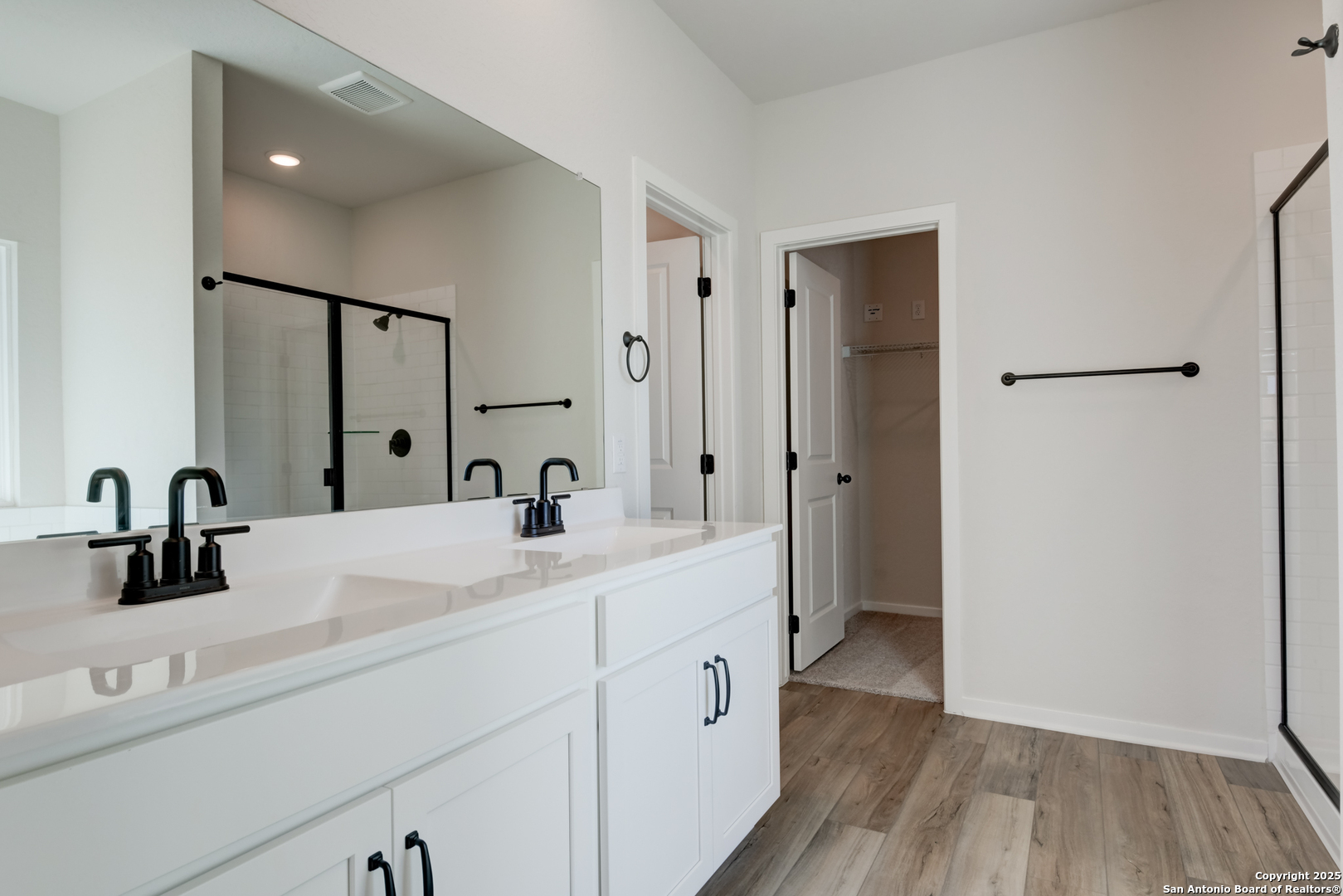 153 Beveridge Road Seguin, TX 78155 - Photo 19 of 35