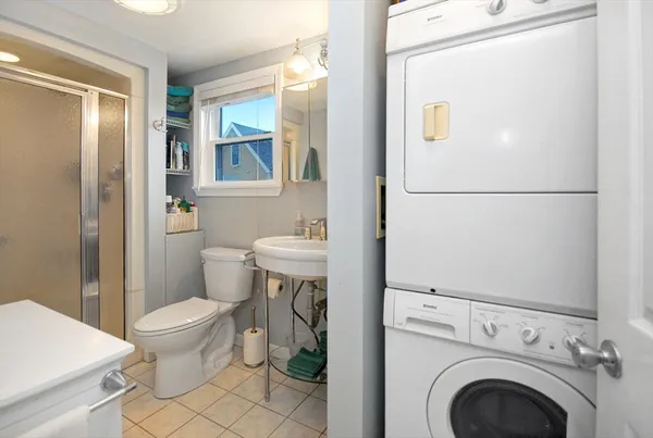 $995,000 | 12-14 Willow Street, Concord, MA 01742