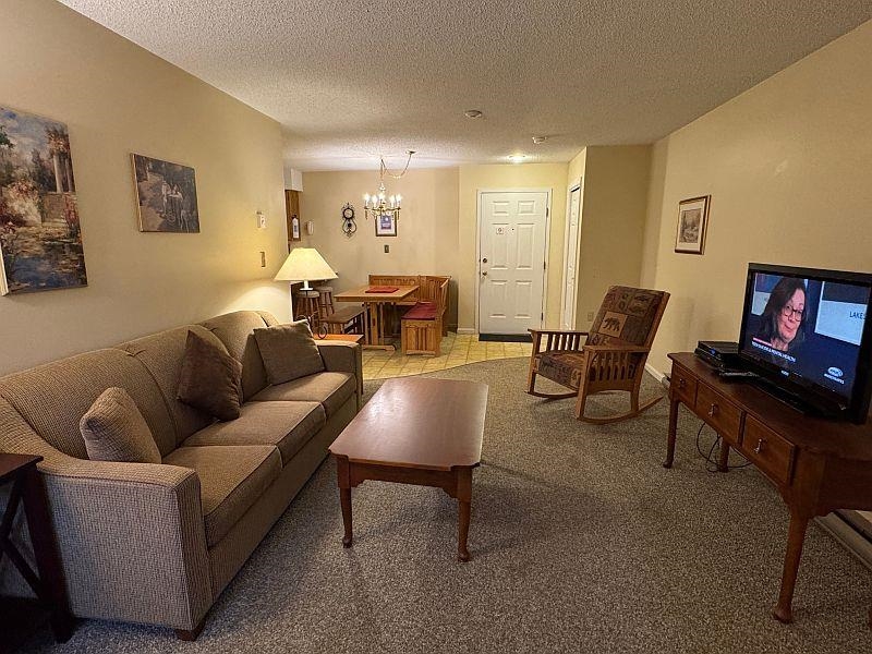 227 Main Street, Unit 235 Lincoln, NH 03251 - Photo 3 of 45