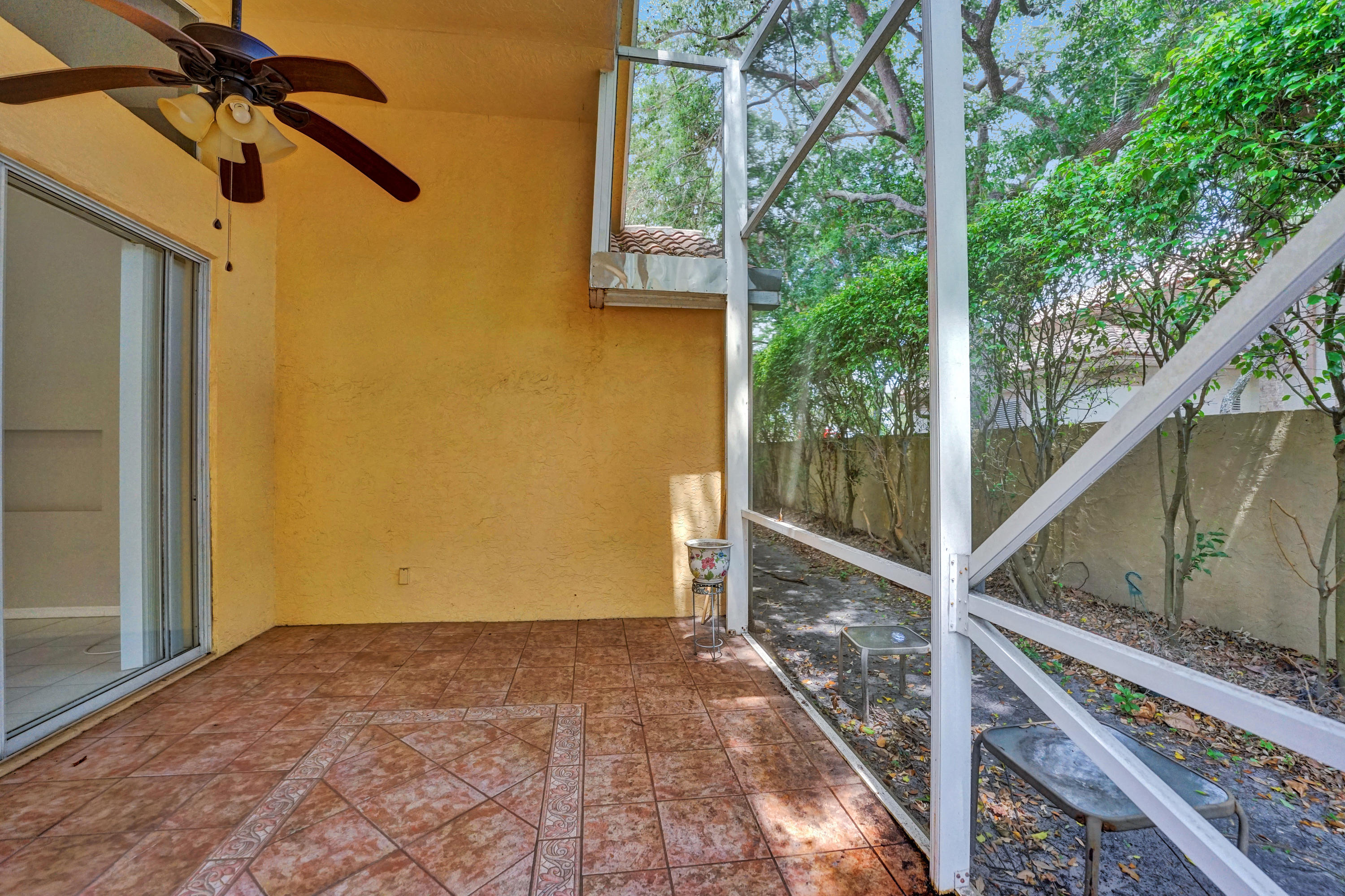 11066 Springbrook Circle Boynton Beach, FL 33437 - Photo 11 of 40 RJP03498