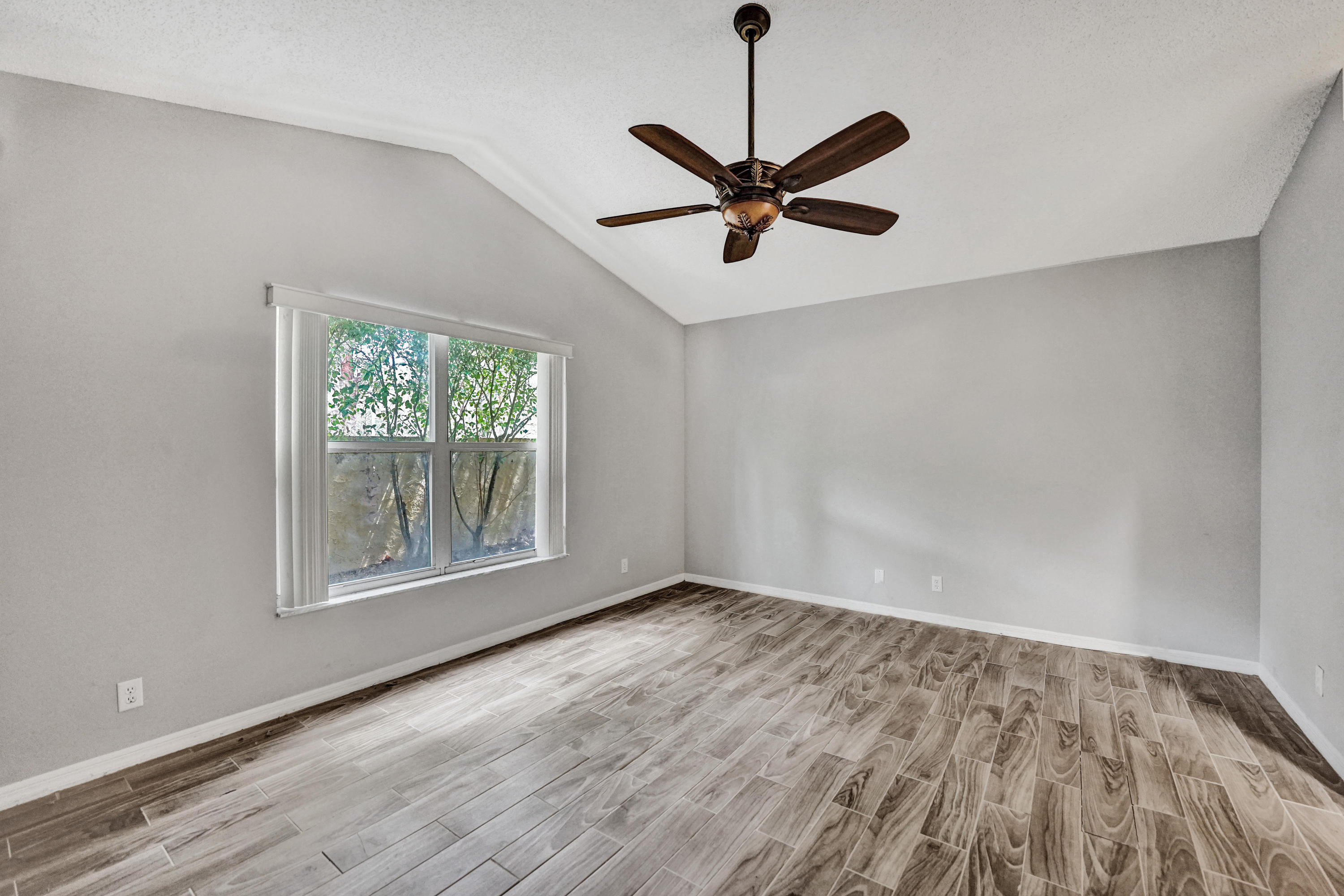 11066 Springbrook Circle Boynton Beach, FL 33437 - Photo 19 of 40 Main Bdrm