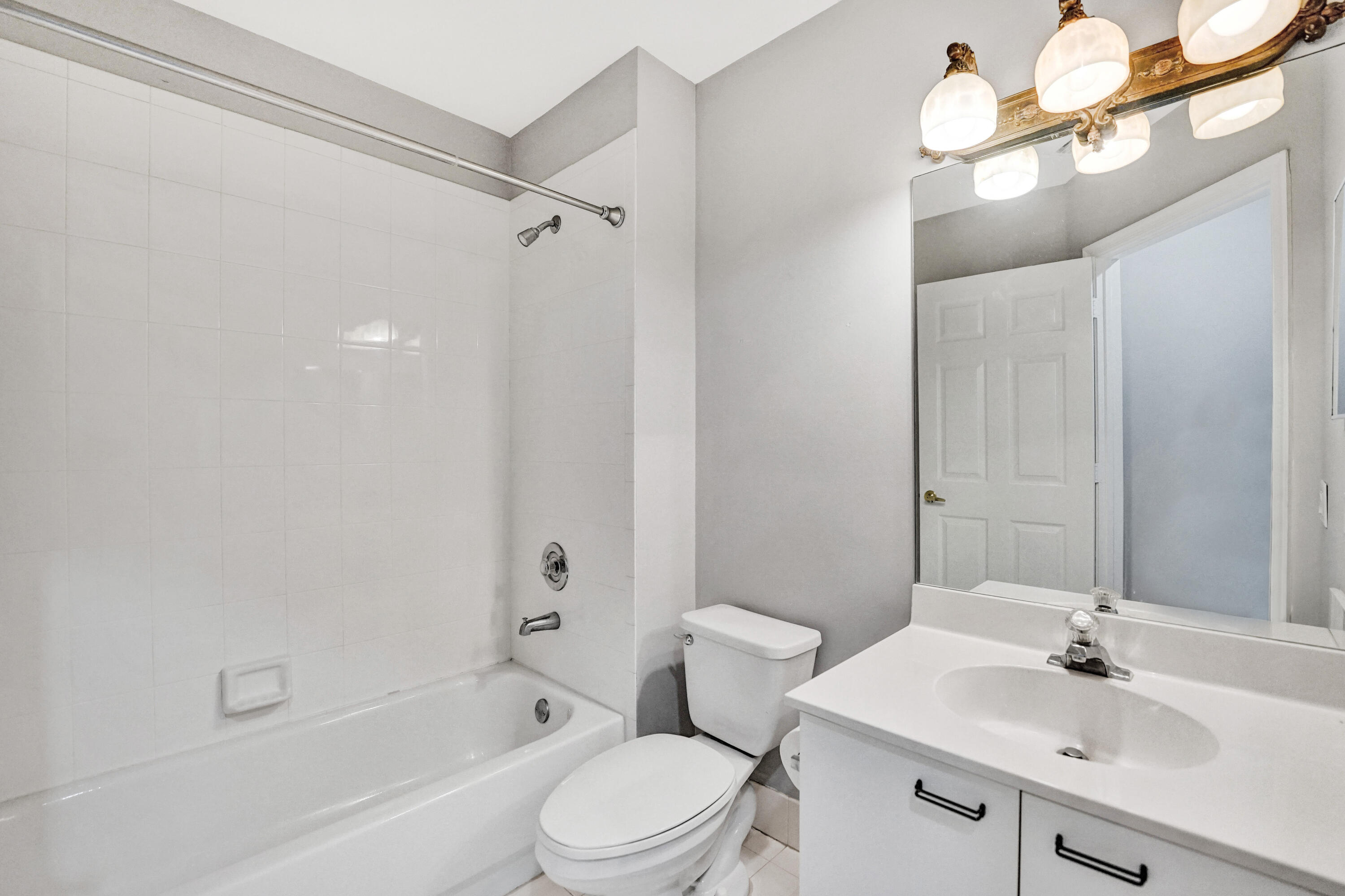 11066 Springbrook Circle Boynton Beach, FL 33437 - Photo 29 of 40 2nd Bath