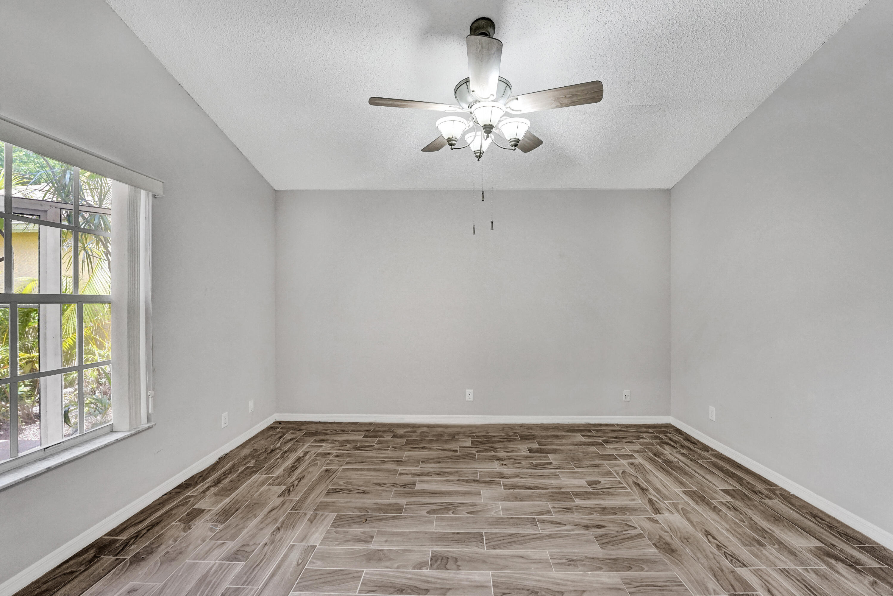 11066 Springbrook Circle Boynton Beach, FL 33437 - Photo 31 of 40 3rd Bdrm