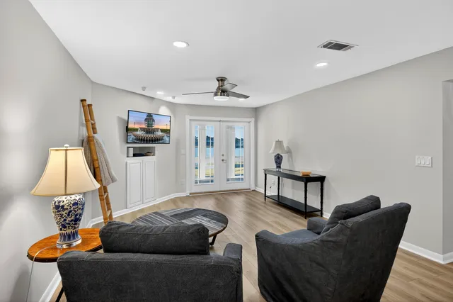 $590,000 | 13 West Mariners Cay Drive, Folly Beach, SC 29439