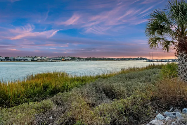 $590,000 | 13 West Mariners Cay Drive, Folly Beach, SC 29439