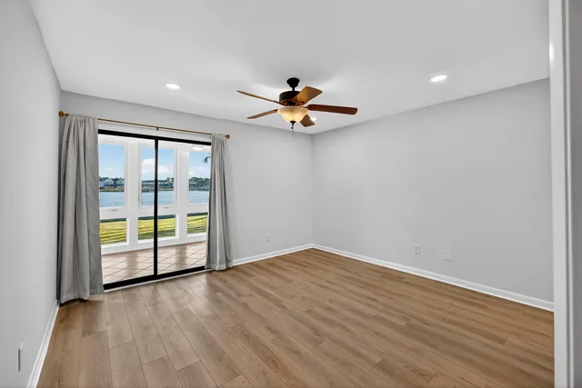 $590,000 | 13 West Mariners Cay Drive, Folly Beach, SC 29439