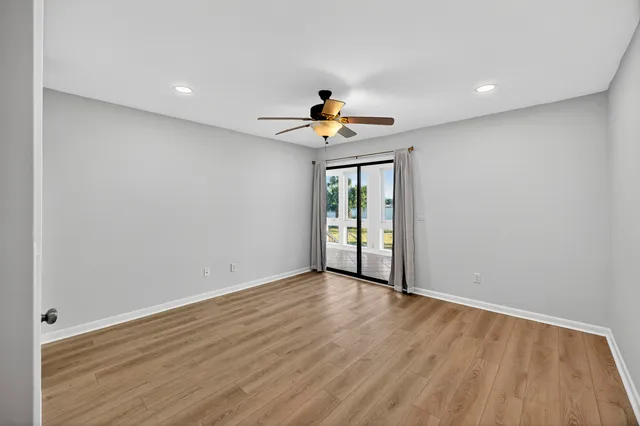 $590,000 | 13 West Mariners Cay Drive, Folly Beach, SC 29439