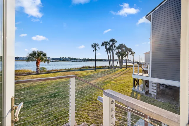 $590,000 | 13 West Mariners Cay Drive, Folly Beach, SC 29439