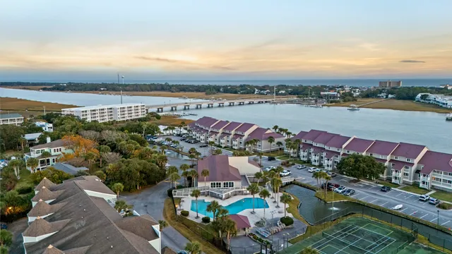 $590,000 | 13 West Mariners Cay Drive, Folly Beach, SC 29439