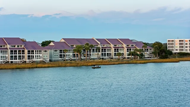 $590,000 | 13 West Mariners Cay Drive, Folly Beach, SC 29439