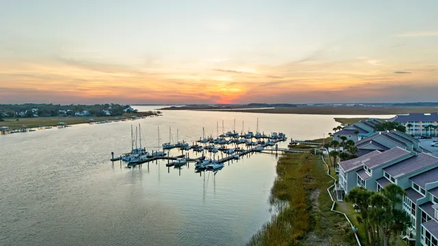 $590,000 | 13 West Mariners Cay Drive, Folly Beach, SC 29439