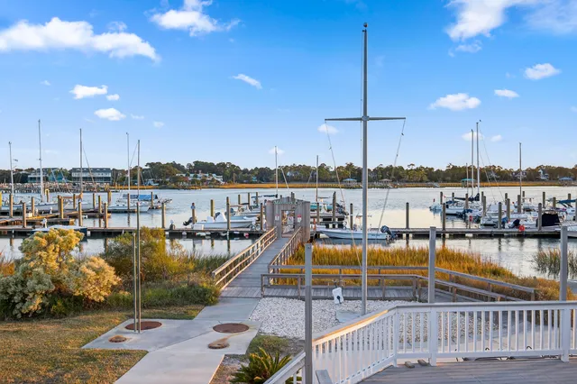 $590,000 | 13 West Mariners Cay Drive, Folly Beach, SC 29439
