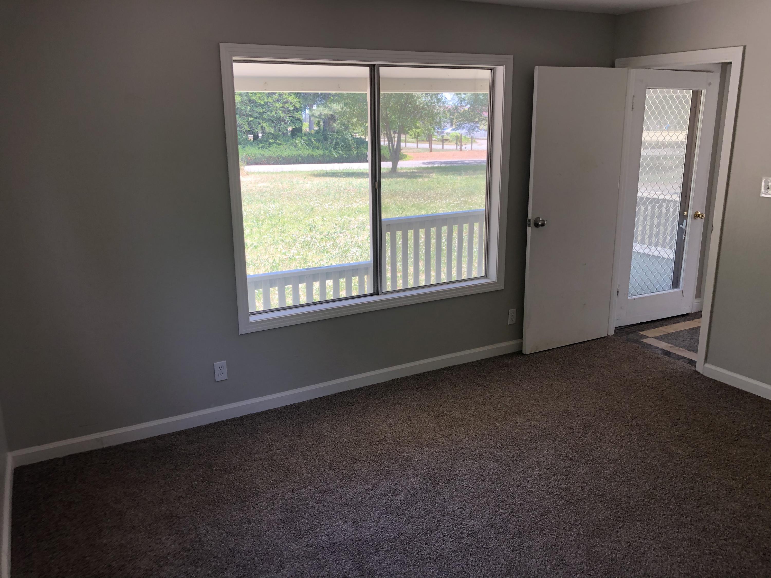 3020 Montgomery Road Red Bluff, CA 96080 - Photo 29 of 41 Master bedroom