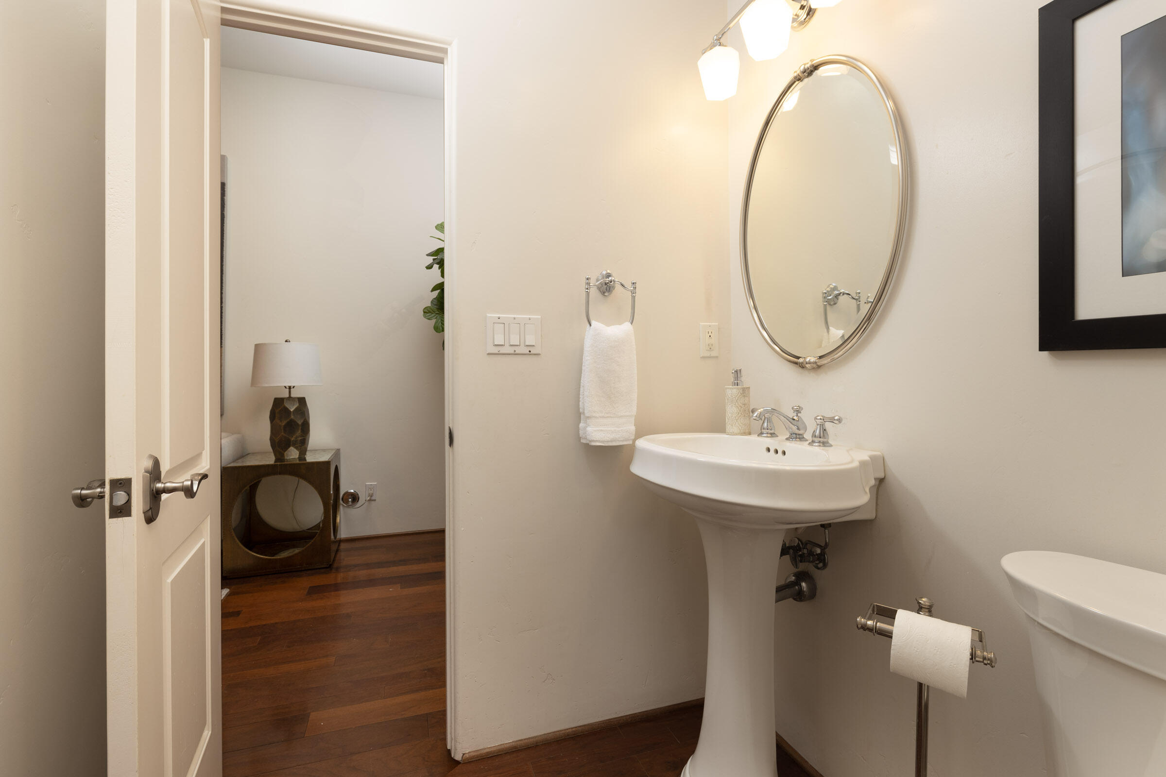 4386 Modoc Road Santa Barbara, CA 93110 - Photo 12 of 25 12_4386 Modoc_0020