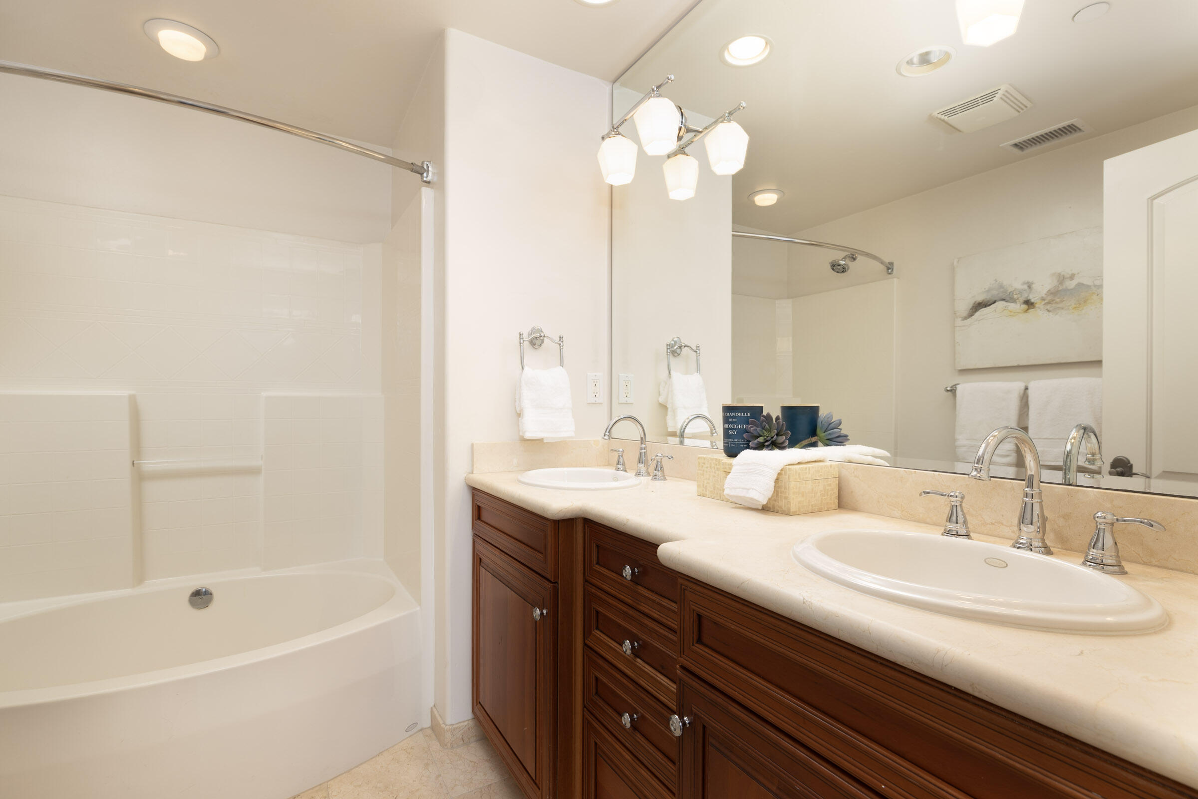 4386 Modoc Road Santa Barbara, CA 93110 - Photo 19 of 25 19_4386 Modoc_0027