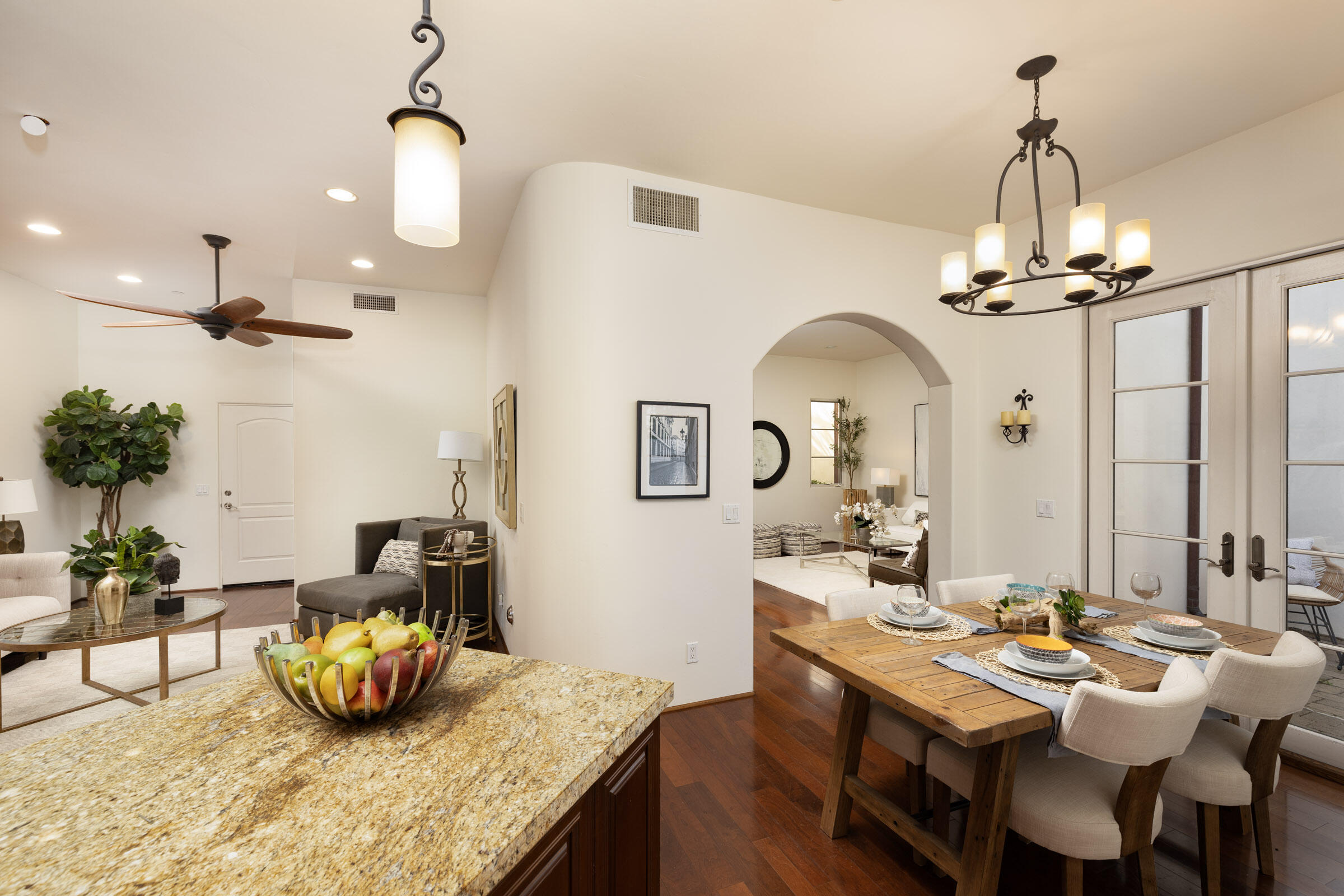 4386 Modoc Road Santa Barbara, CA 93110 - Photo 7 of 25 7_4386 Modoc_0016