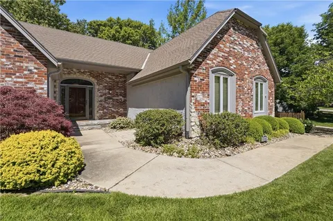 $599,950 | 12726 Mohawk Circle, Leawood, KS 66209