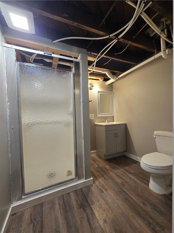 1425 Barclay Hill Road Beaver, PA 15009 - Photo 23 of 30 a bathroom with a sink toilet and shower