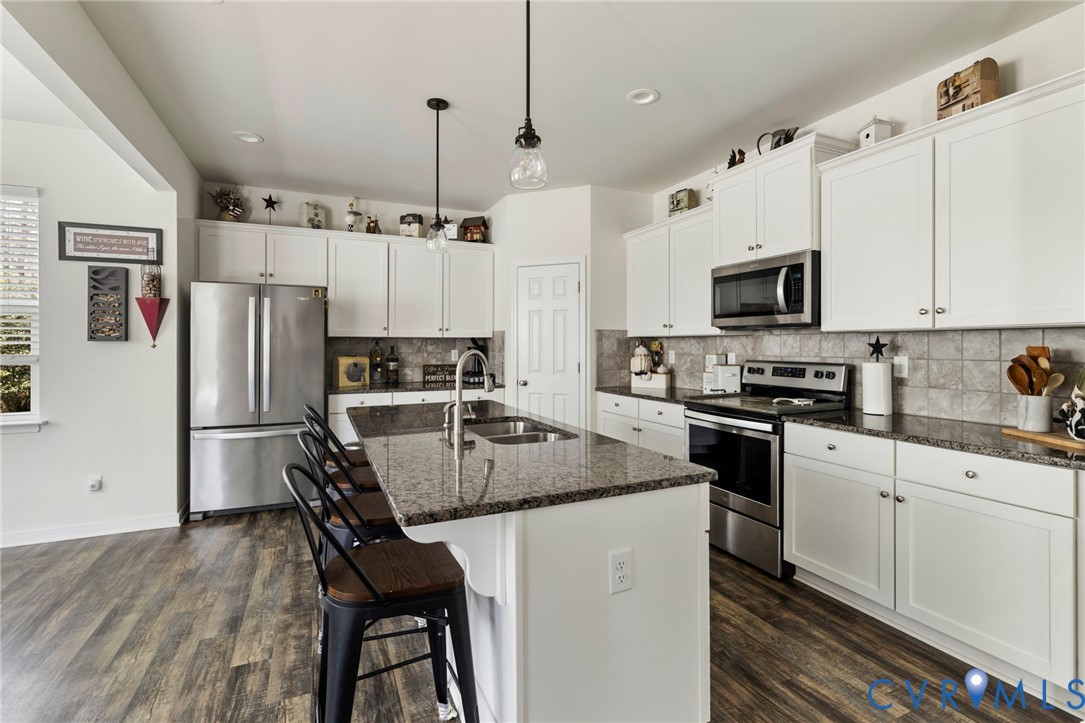 11177 Creeks Edge Road New Kent, VA 23124 - Photo 11 of 45