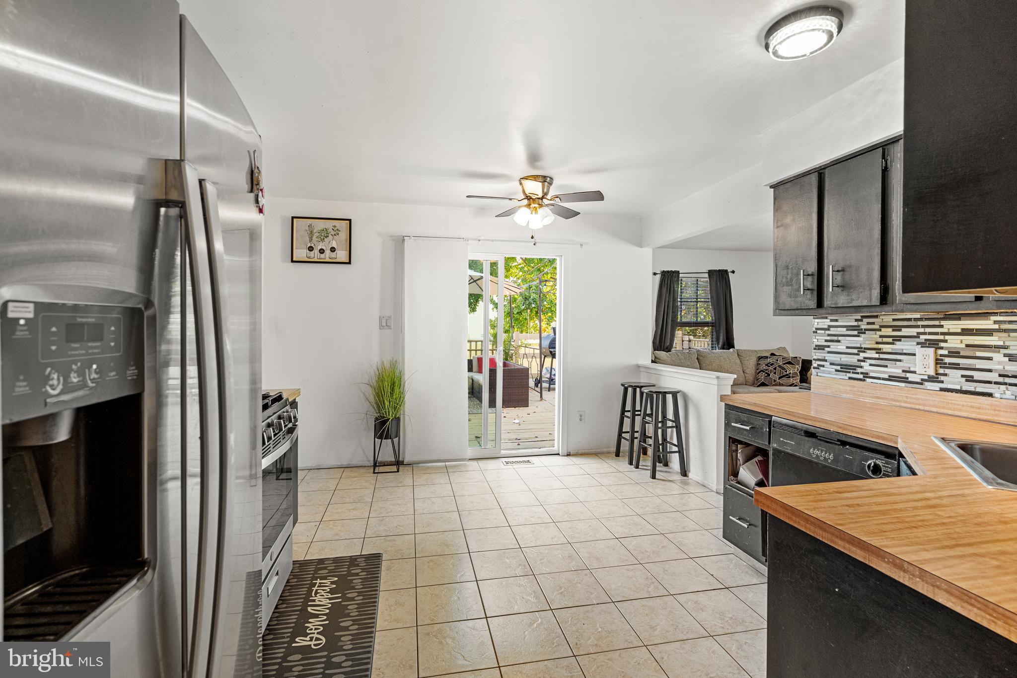 1 Howell Place Sicklerville, NJ 08081 - Photo 12 of 37