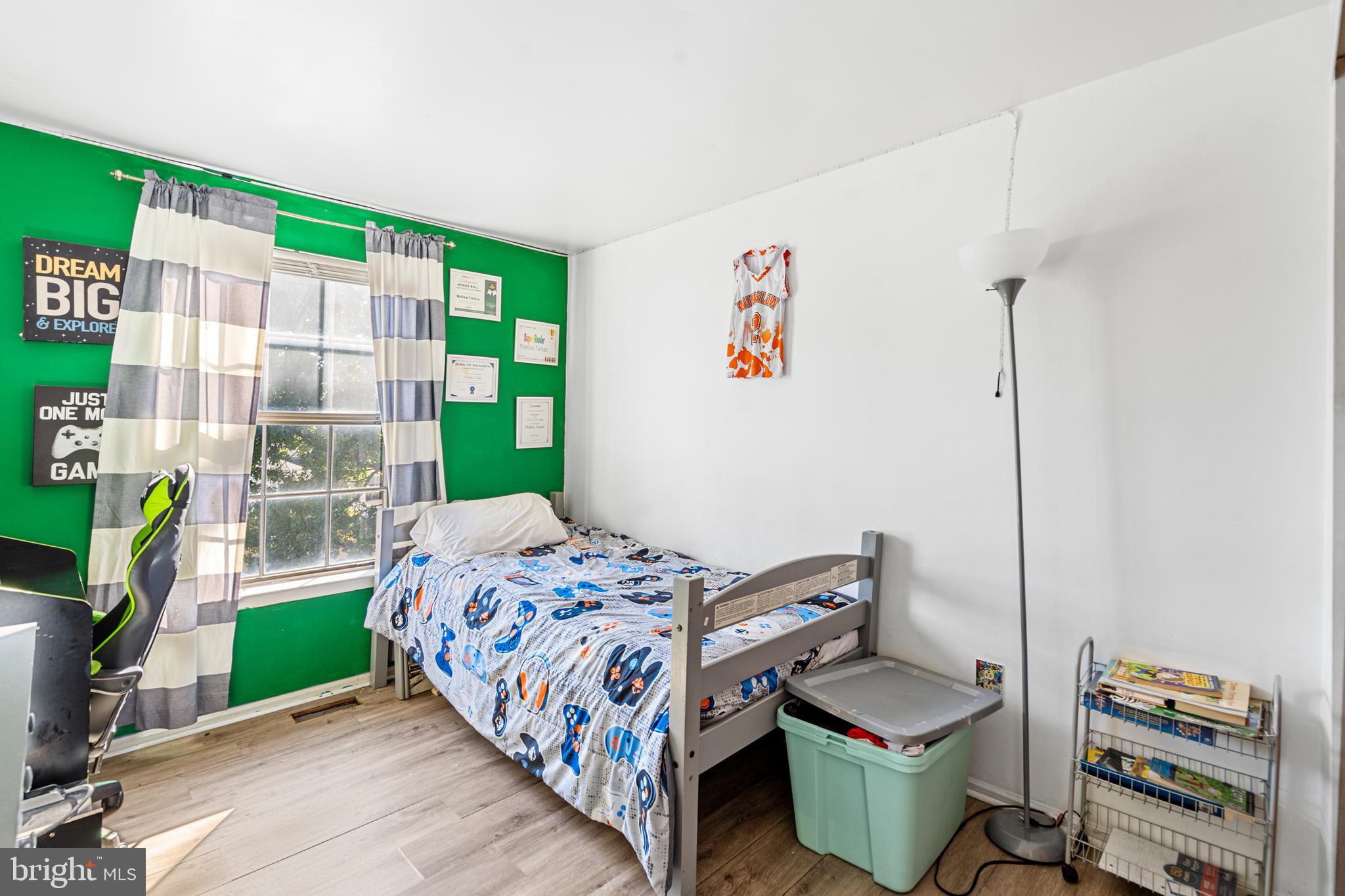 1 Howell Place Sicklerville, NJ 08081 - Photo 14 of 37