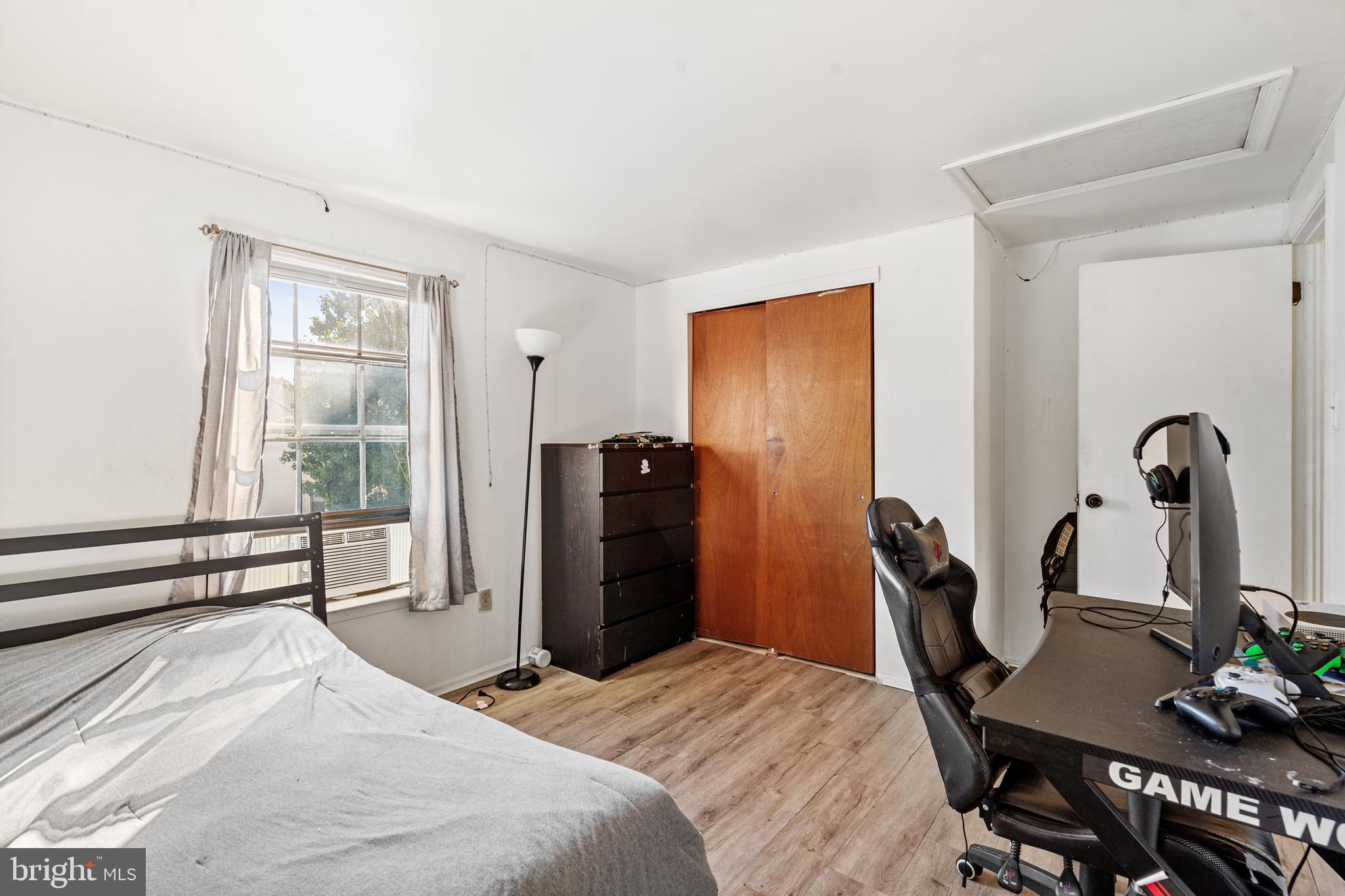 1 Howell Place Sicklerville, NJ 08081 - Photo 17 of 37