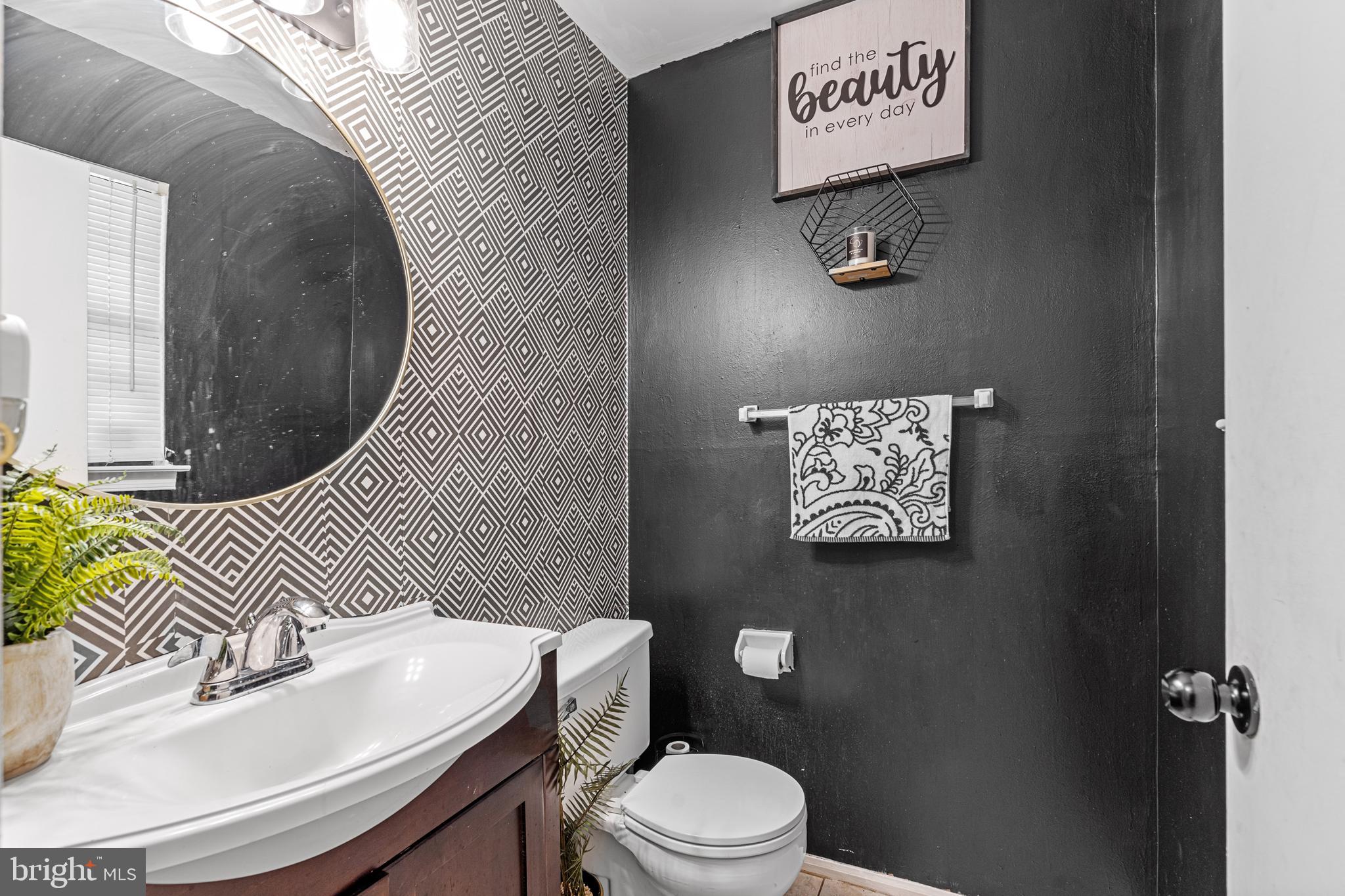 1 Howell Place Sicklerville, NJ 08081 - Photo 6 of 37