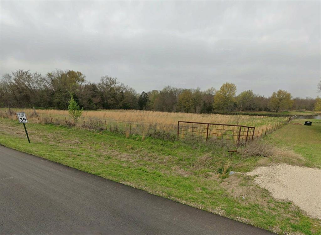 2 County Road 3204 Wills Point, TX 75169 - Photo 3 of 11 view from the right corner from the street view