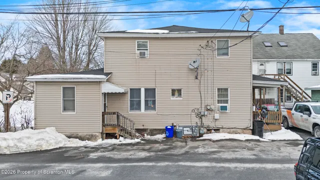 $239,900 | 413 Traviss Alley, Blakely, PA 18452