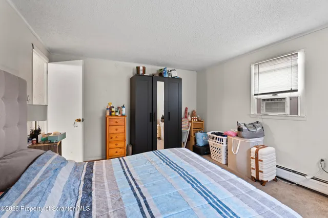 $239,900 | 413 Traviss Alley, Blakely, PA 18452