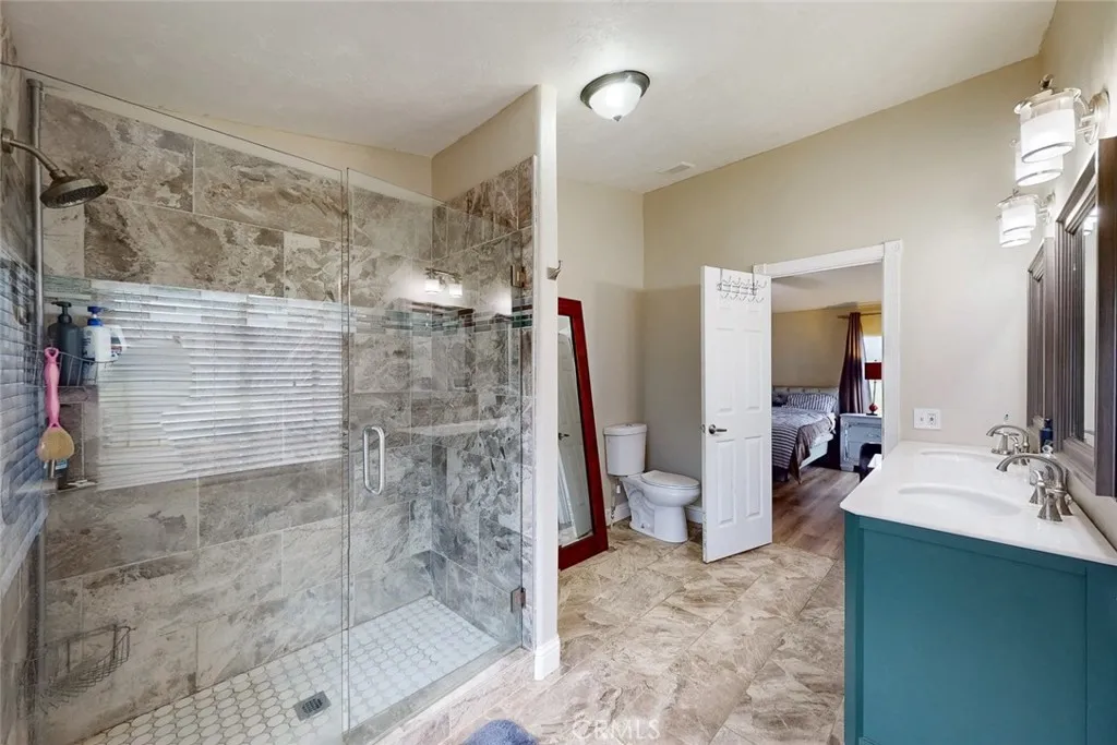 3453 La Porte Road Oroville, CA 95966 - Photo 26 of 69 a bathroom with a shower