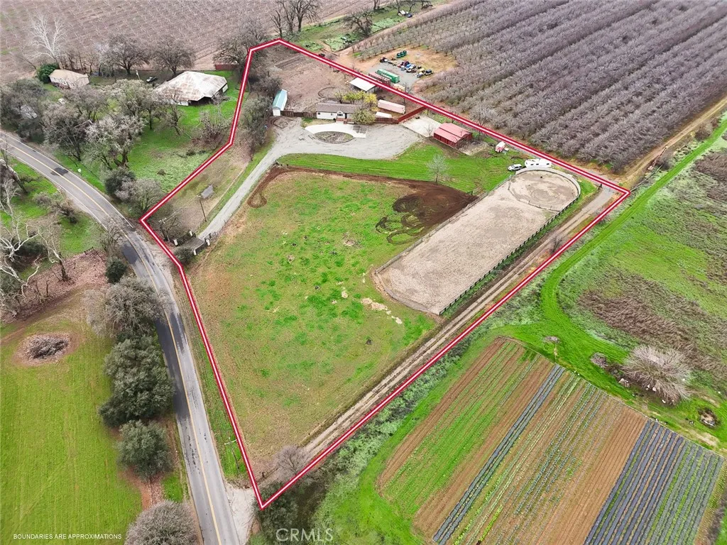 3453 La Porte Road Oroville, CA 95966 - Photo 45 of 69 a view of a yard with an outdoor space