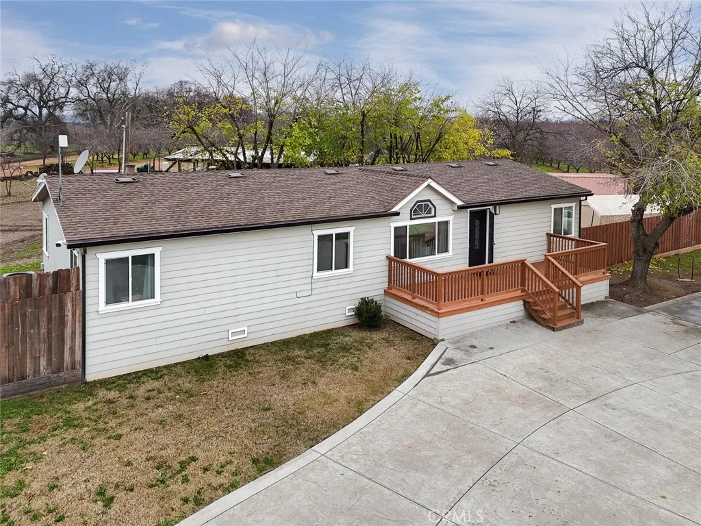 3453 La Porte Road Oroville, CA 95966 - Photo 8 of 69 a view of a house with a yard and wooden fence