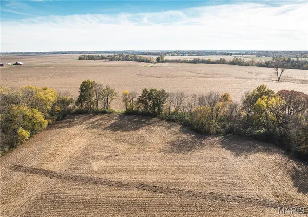 $190,000 | 32987 Tb Ruyle Road, Medora, IL 62063