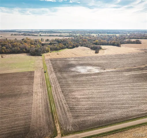 $190,000 | 32987 Tb Ruyle Road, Medora, IL 62063