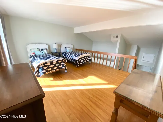 $1,600 | 5721 East Oak Island Drive, Unit 3, Oak Island, NC 28465