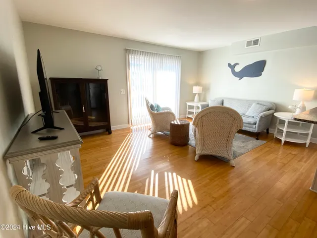 $1,600 | 5721 East Oak Island Drive, Unit 3, Oak Island, NC 28465