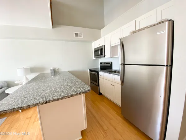 $1,499 | 5721 East Oak Island Drive, Unit 3, Oak Island, NC 28465