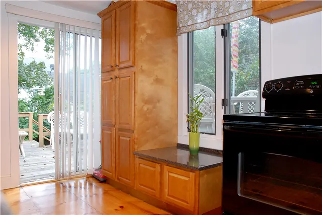 $4,200 | 15 Young Street, Newport, RI 02840