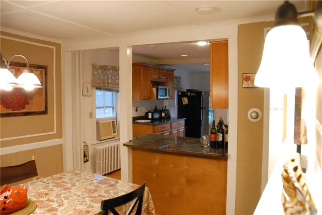 $4,200 | 15 Young Street, Newport, RI 02840