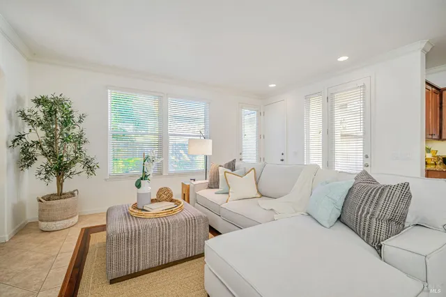 $799,000 | 651 Decanter Circle, Windsor, CA 95492