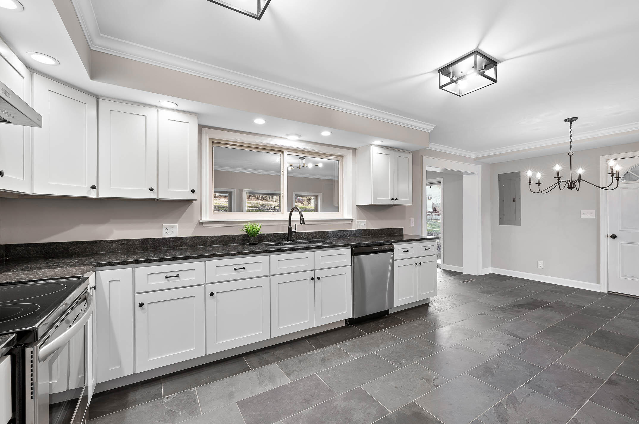 1429 Hickory Valley Road Chattanooga, TN 37421 - Photo 14 of 38 HickoryValley-14