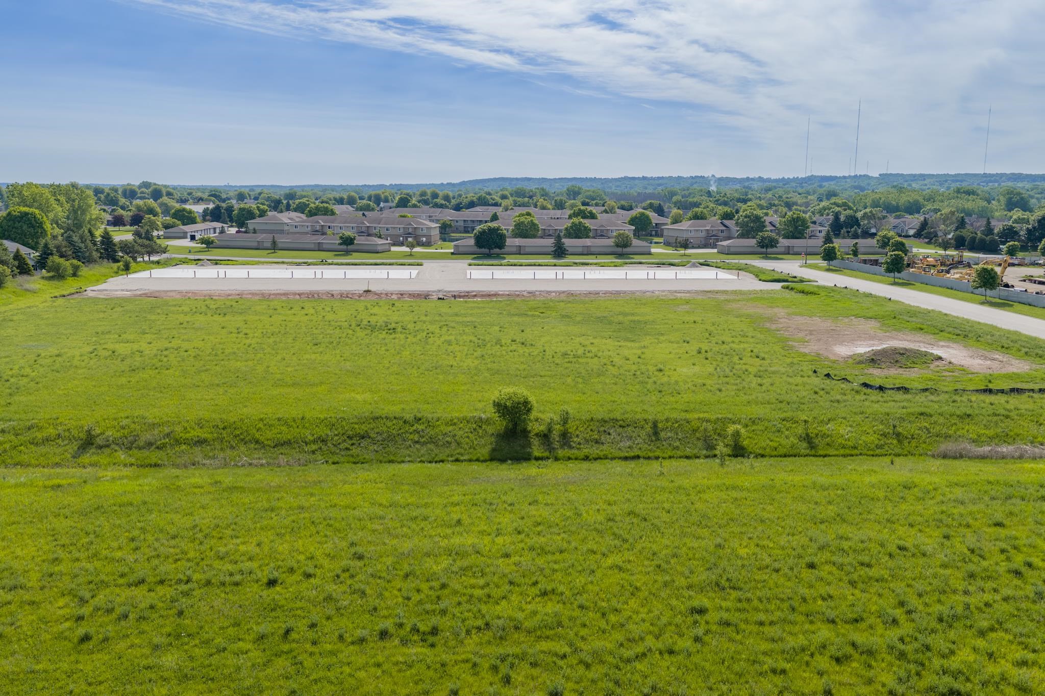 1662 Swan Road De Pere, WI 54115 - Photo 5 of 24