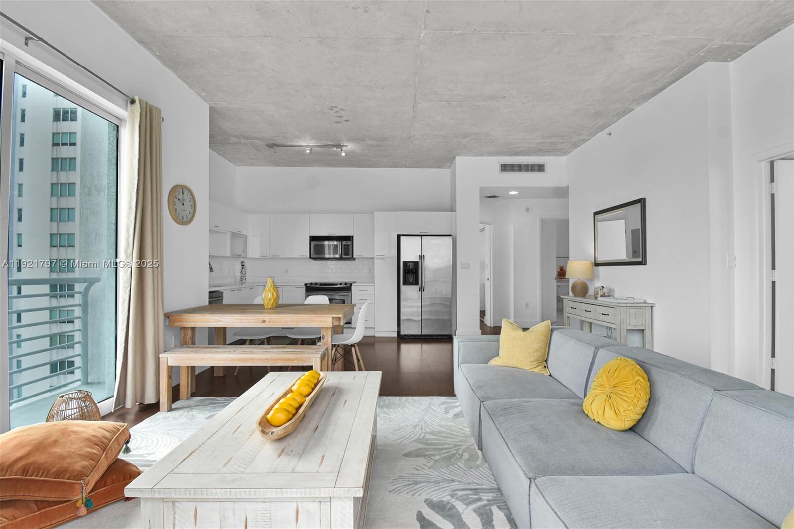 234 Northeast 3rd Street, Unit 1802 Miami, FL 33132 - Photo 10 of 73