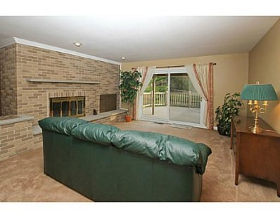 12050 Silver Lake Road Brighton, MI 48116 - Photo 2 of 10 Photo 2