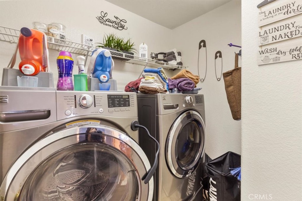 15467 Spruce Tree Way Fontana, CA 92336 - Photo 18 of 30