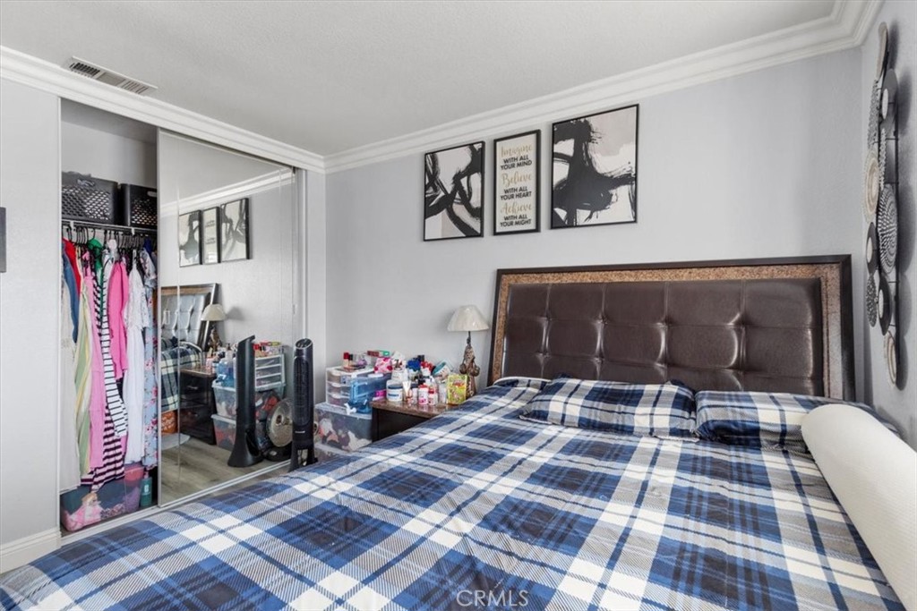 15467 Spruce Tree Way Fontana, CA 92336 - Photo 21 of 30