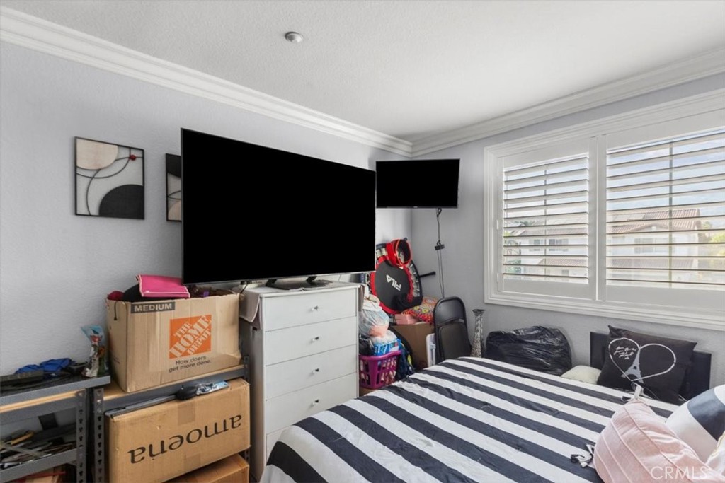 15467 Spruce Tree Way Fontana, CA 92336 - Photo 28 of 30