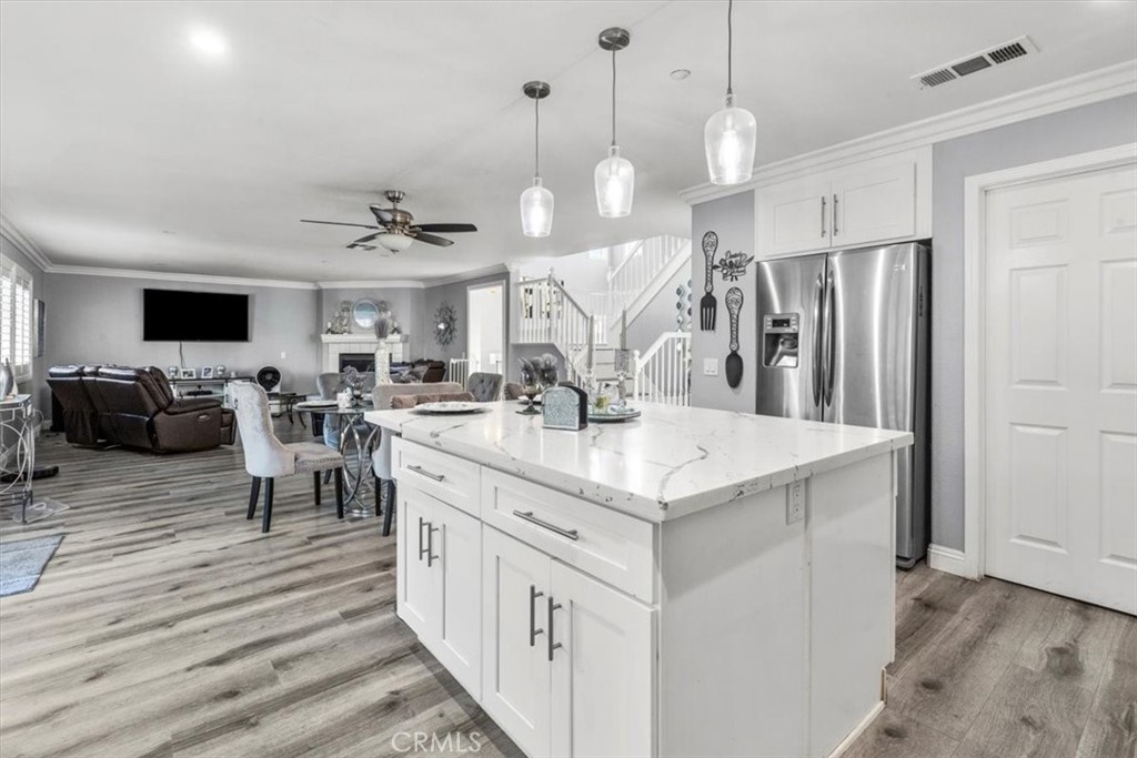 15467 Spruce Tree Way Fontana, CA 92336 - Photo 10 of 30